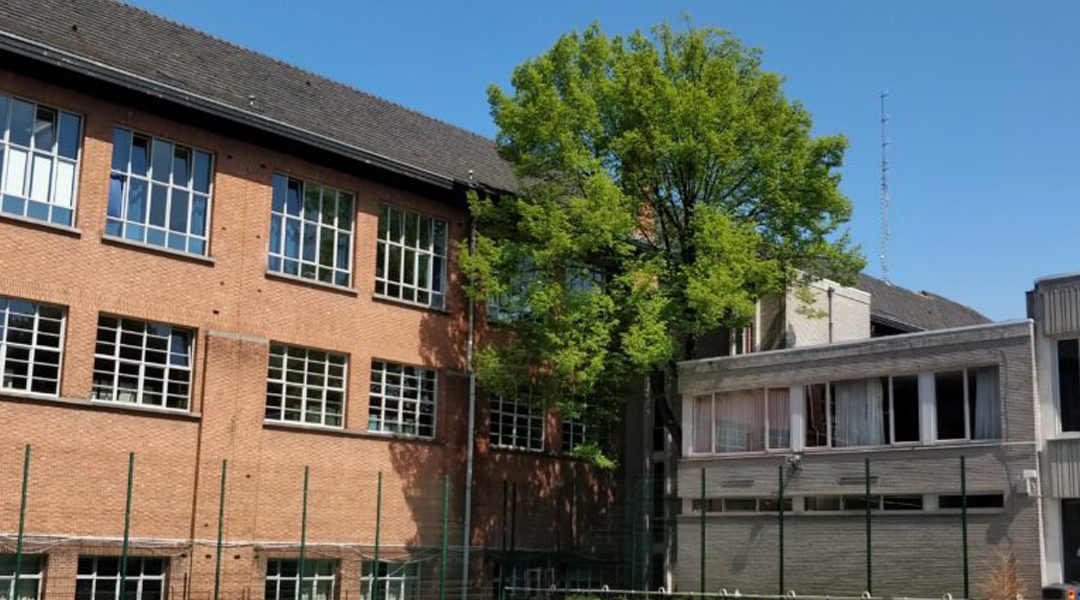 Ecole centrale in Sint-Agatha-Berchem